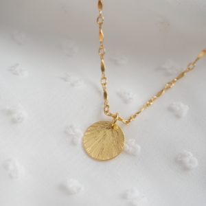 gold empower necklace