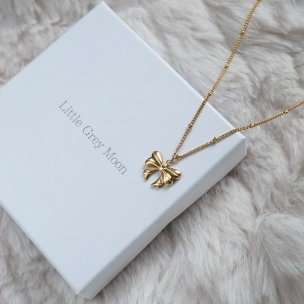 Gold Bow Necklace - Image 3