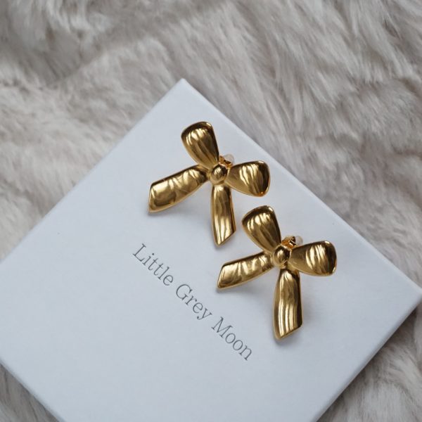 Gold Maxi Bow Stud Earrings - Image 4