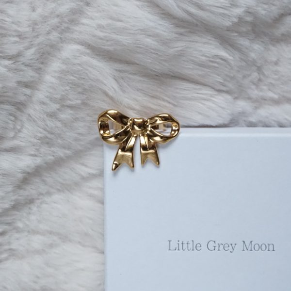 Gold Bow Ring - Image 2